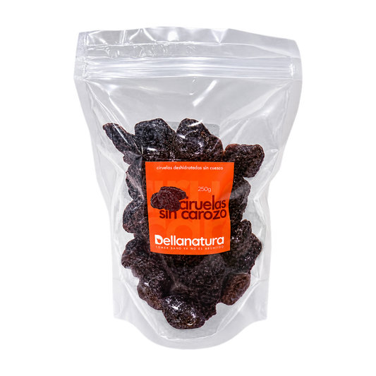 Ciruelas sin Carozo — Dellanatura