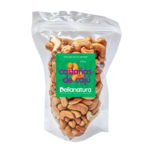 Castañas de Cajú — Dellanatura