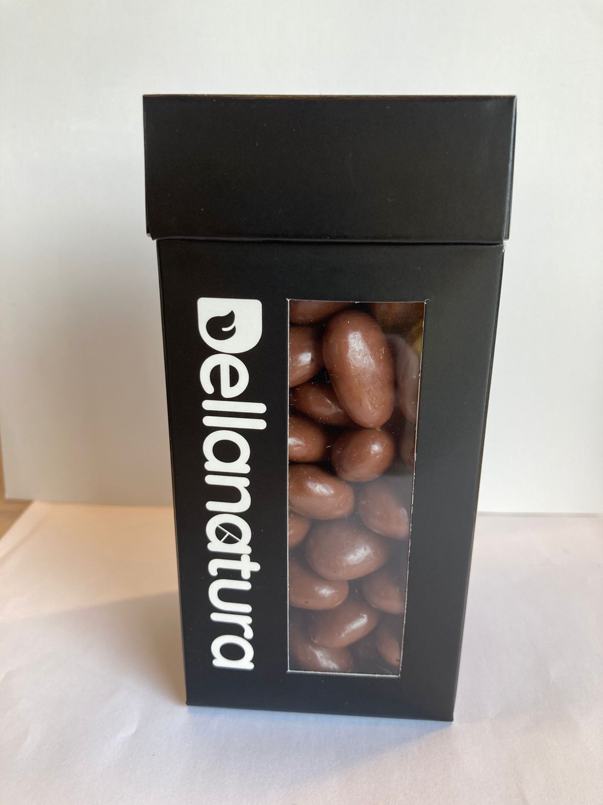 Caja almendras bañadas en chocolate 250g — Bites