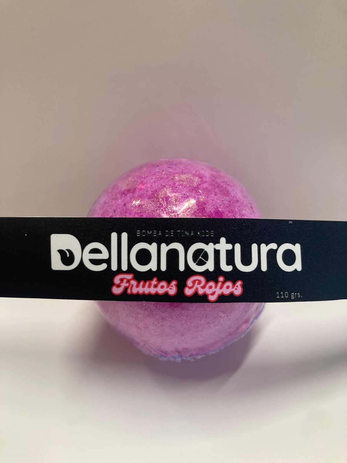 Dellanatura, Bomba tina  Kids Frutos rojos 110g